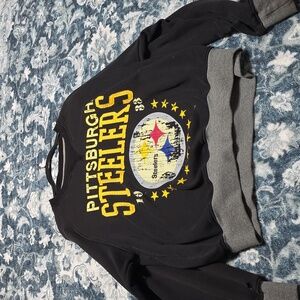 Gear For Sports Pittsburgh Steelers Black and Gray Crewneck Sweater